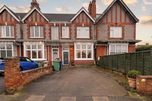 Affordable & Cozy Seaside Guest House| Cleethorpes