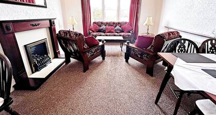 Affordable & Cozy Seaside Guest House| Cleethorpes