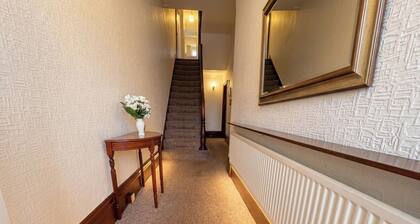 Affordable & Cozy Seaside Guest House| Cleethorpes
