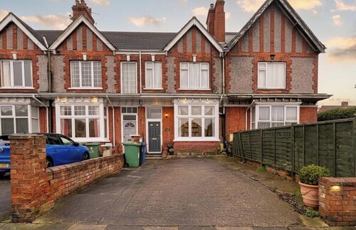 Affordable & Cozy Seaside Guest House| Cleethorpes