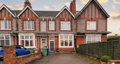 Affordable & Cozy Seaside Guest House| Cleethorpes