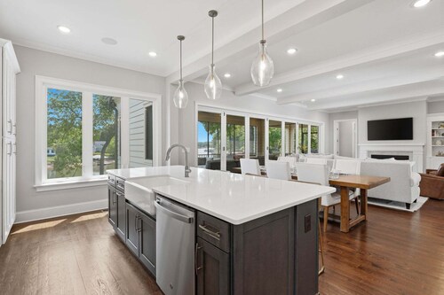 Hazelton Haven| Game Room | Solo Stove | Sleeps 16