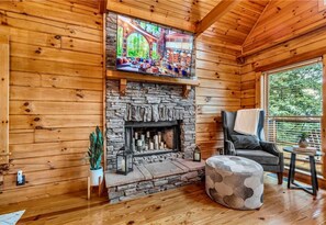 Interior - 11 Acres, Stunning Views, Near Cloudland Canyon (Menlo)