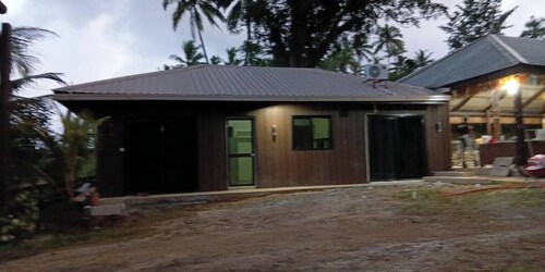 Jasmeerul Bayt's Bay Hostel Retreat