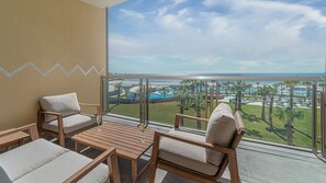 Property grounds - One 301A :  Oceanfront Luxury Suite with Stunning Views (Puerto Peñasco)