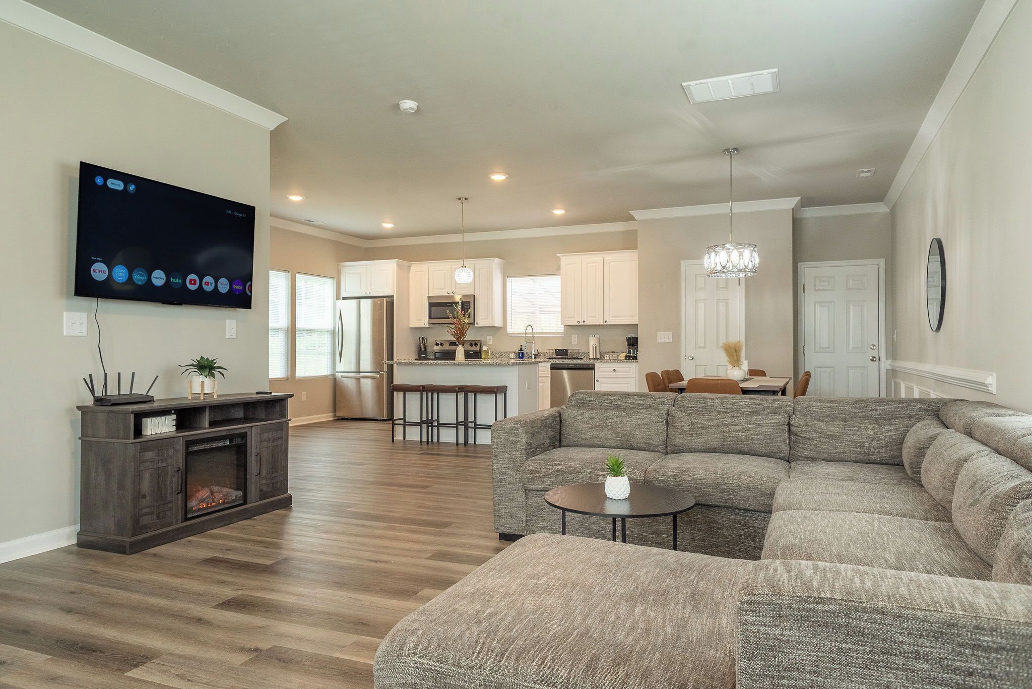 Smart TV, chimenea