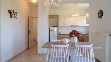 Maison, fumeurs | 4 chambres