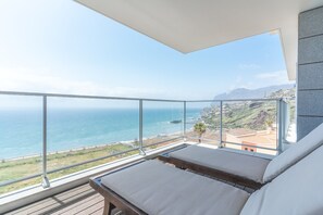 House - La Belle Vie by Atlantic Holiday (Funchal)