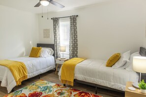 Iron/ironing board, WiFi, bed sheets