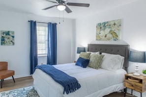 Iron/ironing board, WiFi, bed sheets