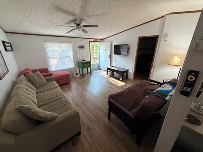 Waterfront 3-bedroom house in Soap Creek in Lincolnton, Ga on Clarks Hill lake.