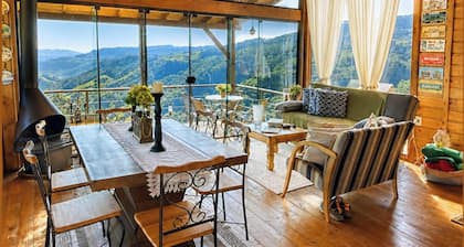 Country house in the mountains of Santa Catarina, at 1000m altitude, surrounded by nature.