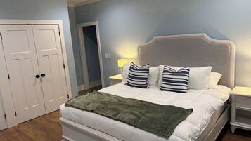 Iron/ironing board, travel cot, free WiFi, bed sheets