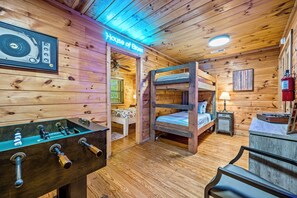 3 Schlafzimmer, Bügeleisen/Bügelbrett, WLAN, Bettwäsche