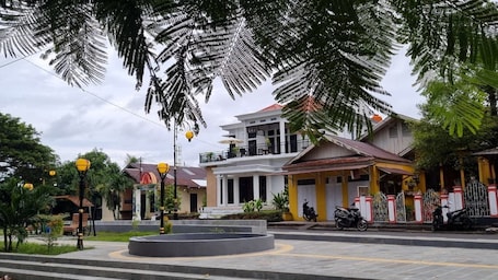 Exterior. D' Kabong SIRIH Homestay