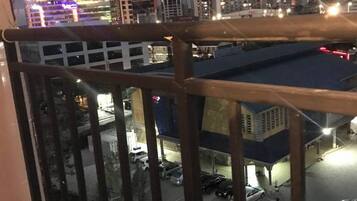 Condo, 1 Bedroom, Accessible, Smoking | Balcony