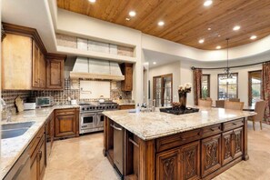Fridge, microwave, oven, stovetop - Luxury Estate with Pool, Desert Views & Casita (Cave Creek)