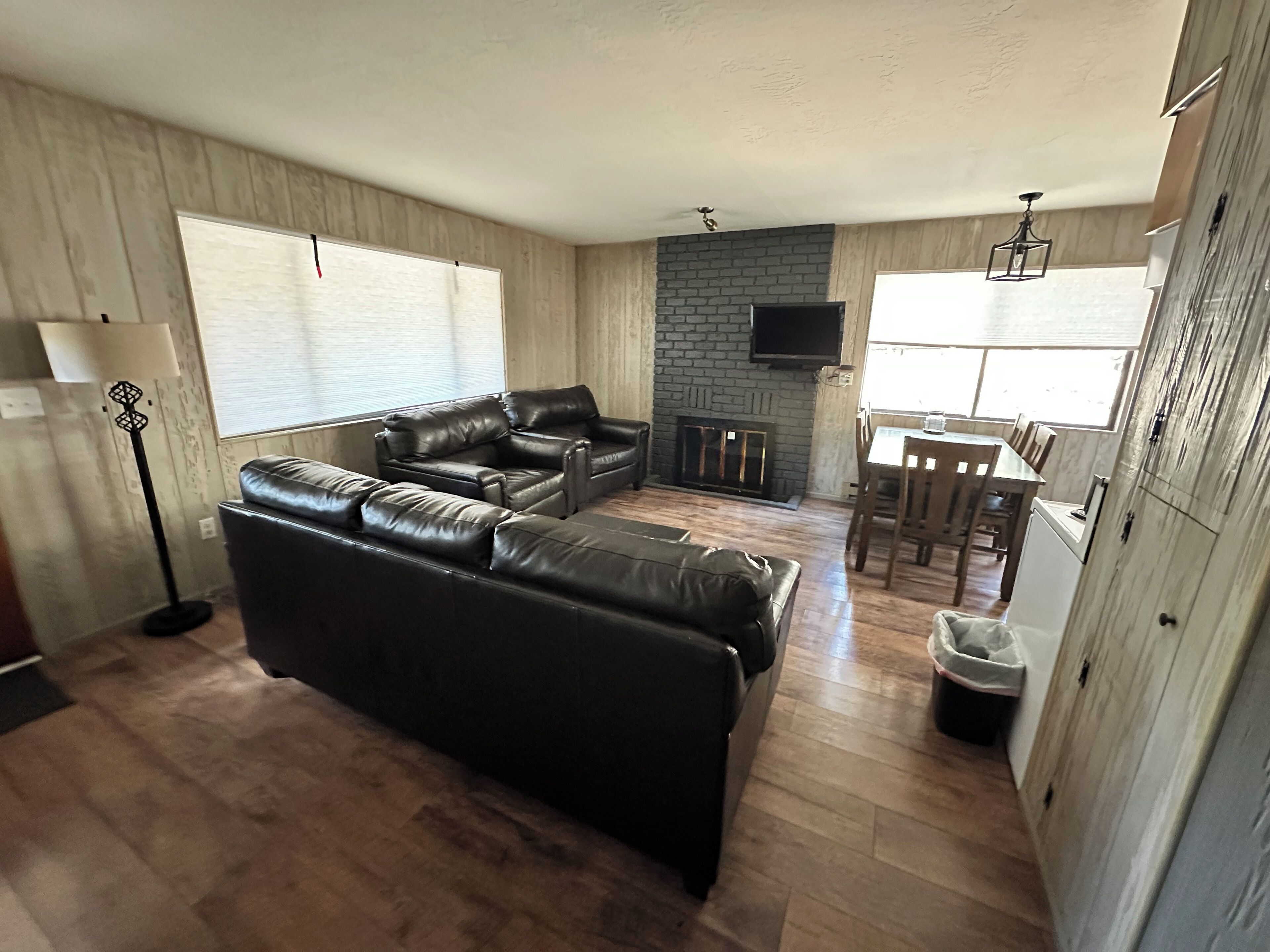 Covered Deck & Grill: Cozy Greer Hideaway! - Greer, AZ