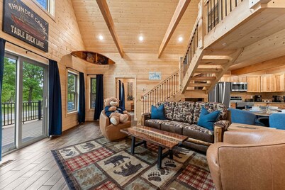All New True Log Cabin Near Thunder Ridge&Big Cedar_Pvt Hot Tub_Bonus Loft_Free Daily Tickets