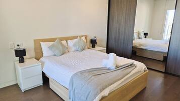 2 bedrooms, iron/ironing board, WiFi, bed sheets