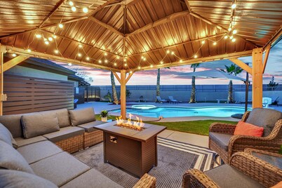 The Gold Standard | Heated Pool, Spa & Games