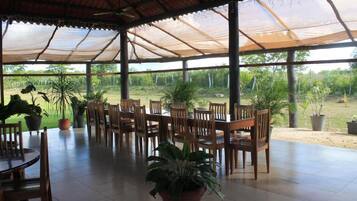 Servei de restauració a l'aire lliure
