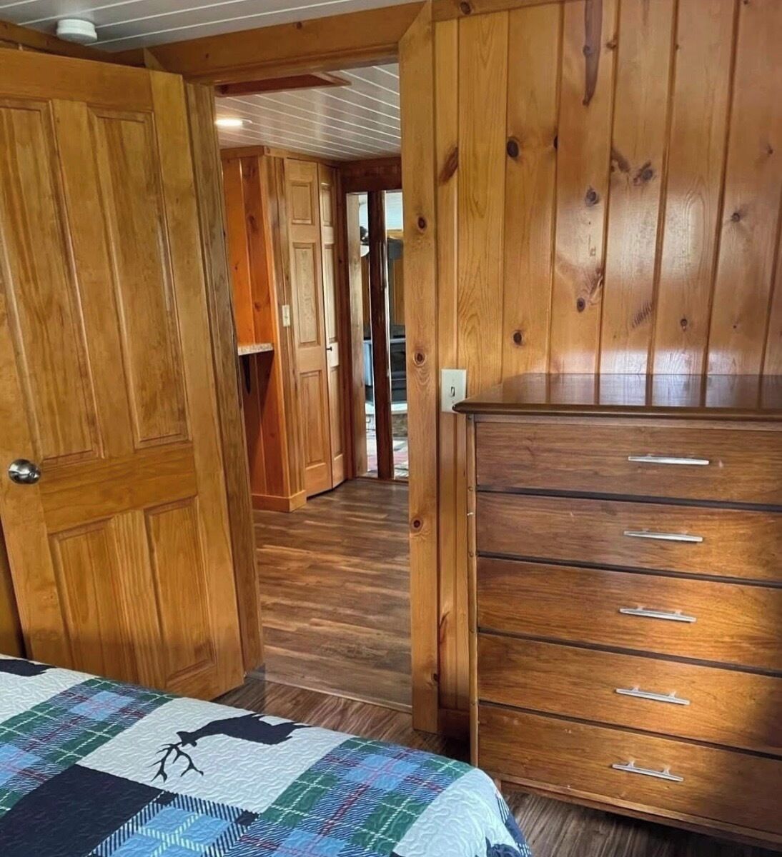 2 quartos, Wi-Fi (sobretaxa), roupa de cama