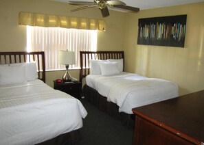 Iron/ironing board, internet, bed sheets