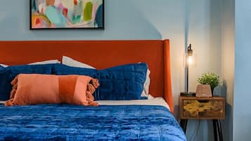 Safe på rommet, skrivebord, wi-fi og rullestolvennlig