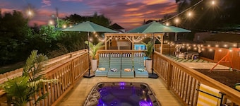 Ultimate Group Manor: Cold Plunge + Arcade + Sauna