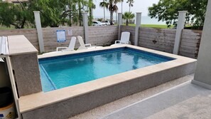 Piscine extérieure