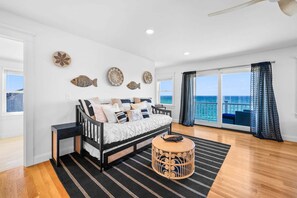 Room - Beachfront Bliss with Marsh Views & Private Dock (East Sandwich)