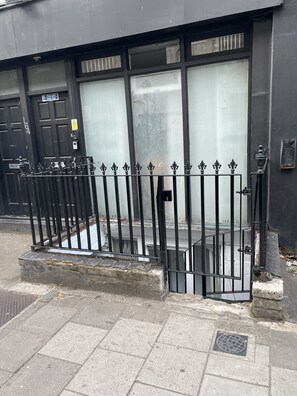 Exterior detail - Large StudioFlat in heart of Camden market (London)