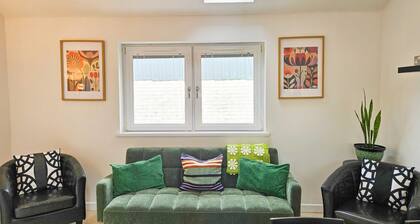 Foxglove - 2 Bed Cottage - Red Forest Retreats