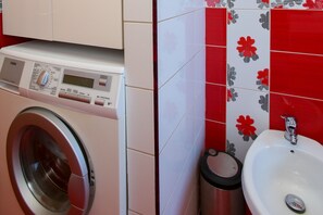 Interior - Holiday Apartment Central & Sea View, Vlore, Albania (Vlore)