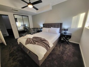 Apartment, Balcony | In-room safe, individually decorated, individually furnished - Swell Resort Burleigh Heads (Burleigh Heads)