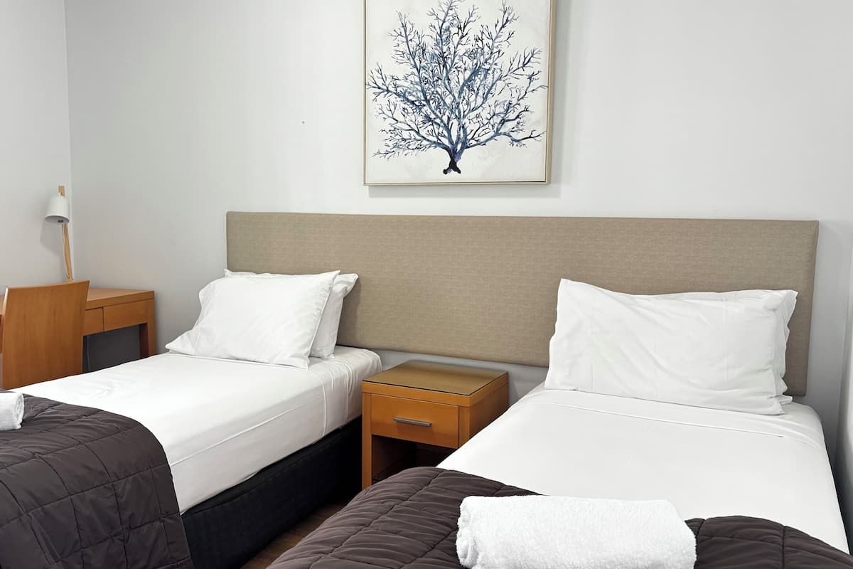 Apartament estàndard, balcó | Caixa forta a l'habitació, decoració individual i mobiliari individual