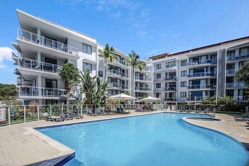 Swell Resort Burleigh Heads