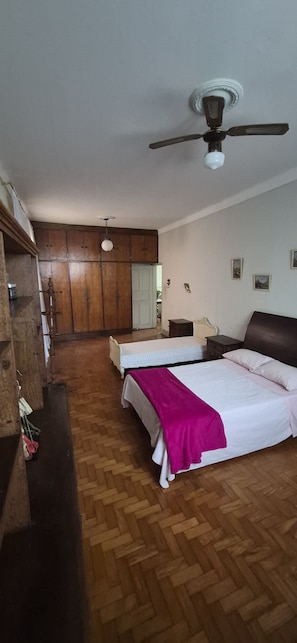 Iron/ironing board, WiFi, bed sheets - A complete and cozy house. Close to the historic center and the shopping mall. (São João del Rei)