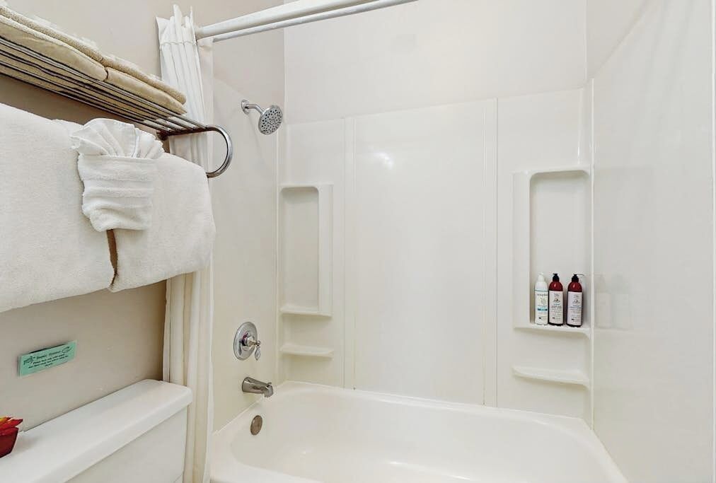 Hair dryer, towels
