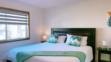 WiFi, bed sheets