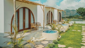Deluxe Room, Patio | Terrace/patio