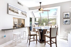 Dining - Luxury Villa Steps from Shelter Cove Marina! (Hilton Head Island)