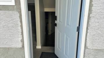 Chambre, 3 chambres, fumeurs | DĂ©tail de lâextĂ©rieur