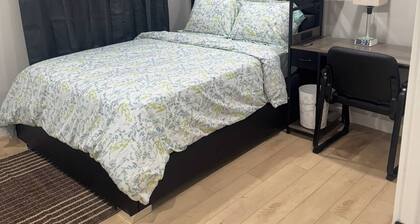 Room-cozy 3BR Suite at Winnipeg South