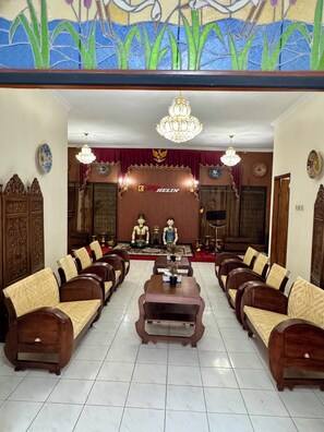 Lobby sitting area - Griya Helin (Karanganyar)