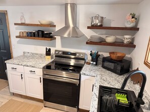 Private kitchen - The Fitzgerald House (Homer)