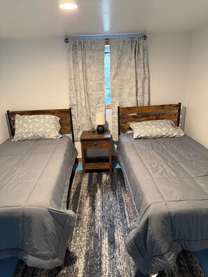 WiFi, bed sheets -  3-bedroom house in Homer perfect for your next getaway (Homer)