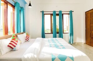 Hypo-allergenic bedding, desk, soundproofing, free WiFi - Hotel Khan Basera Bhubaneswar (Bhubaneswar)