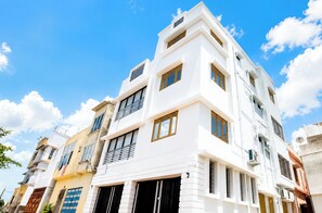 Exterior - Hotel Khan Basera Bhubaneswar (Bhubaneswar)